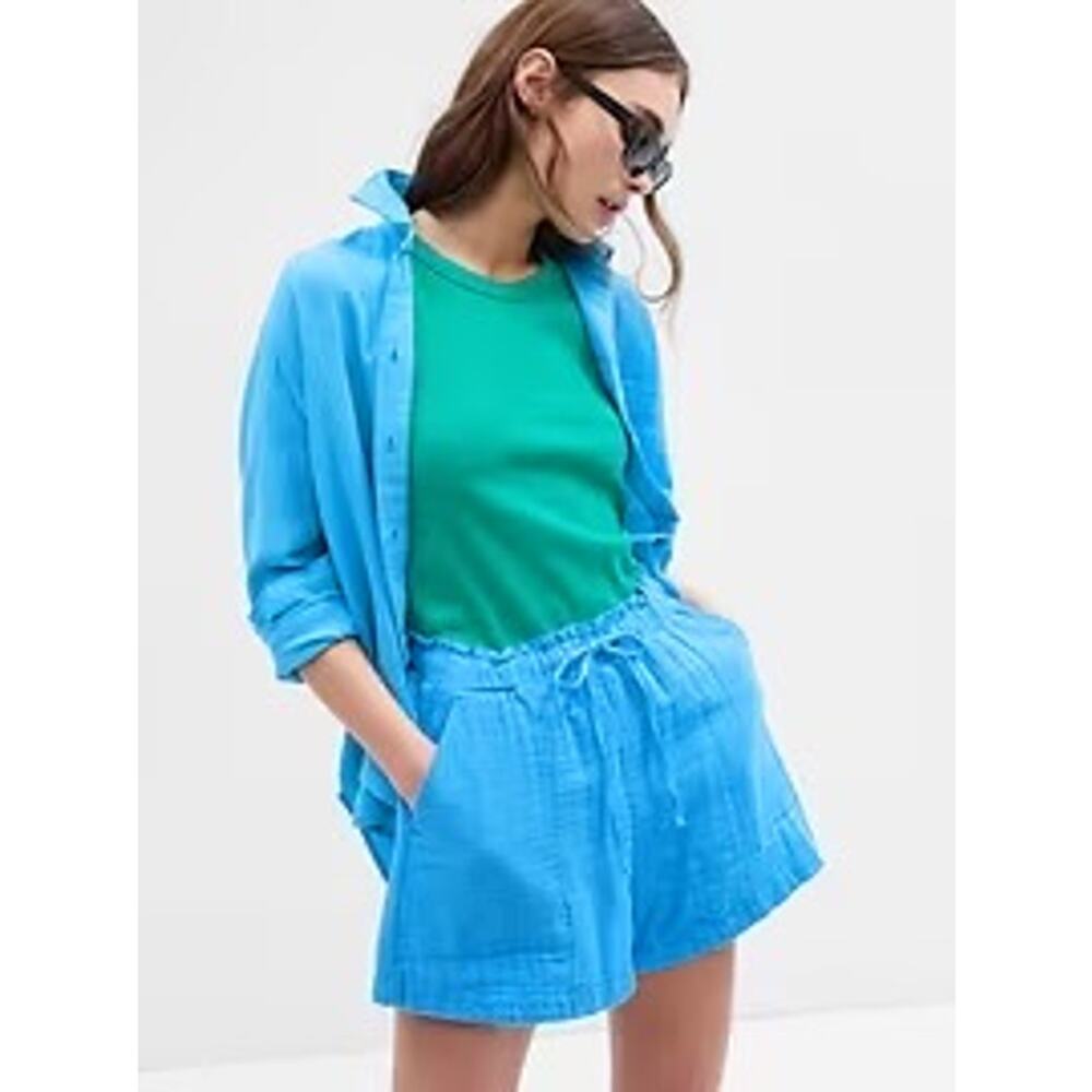 Gap 4” Mid Rise Gauze Pull on Shorts in Delta Blue. Size Large